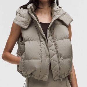 Lululemon Wunder Puff 600 Down Fill Cropped Vest